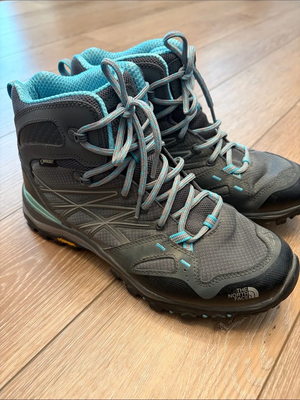 The North Face Women's Gray & Teal Lace-Up Hiking Boots